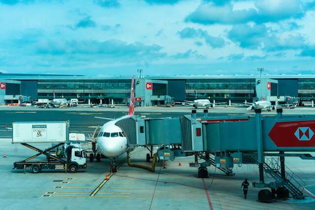 The Impact of On Board Couriers: Fast Delivery Solutions, Risk Assessment, Secure Transportation, and More