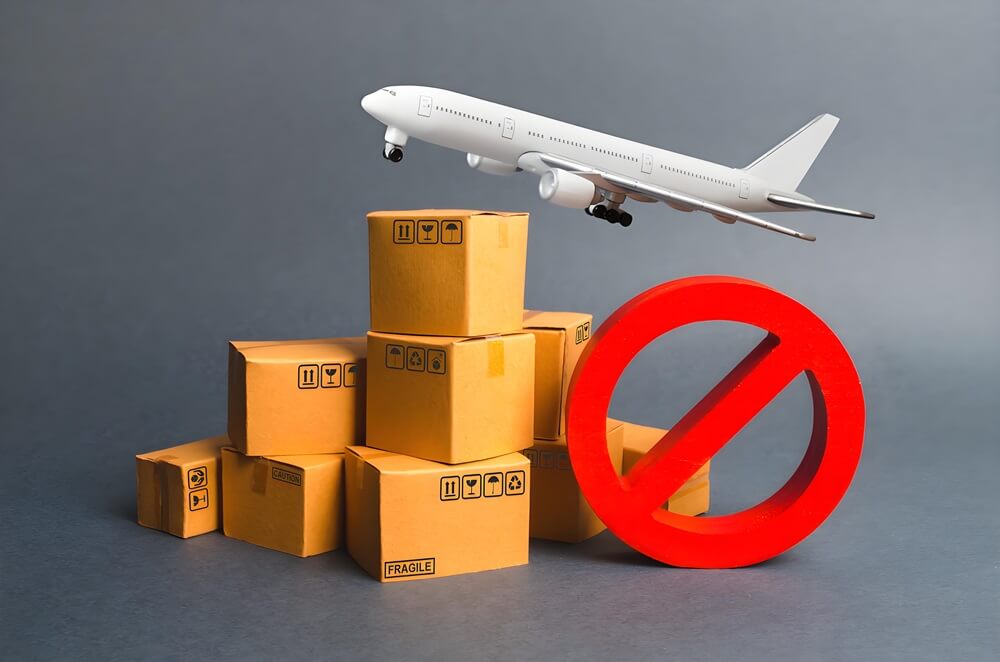 What are not allowed in International Air Cargo?